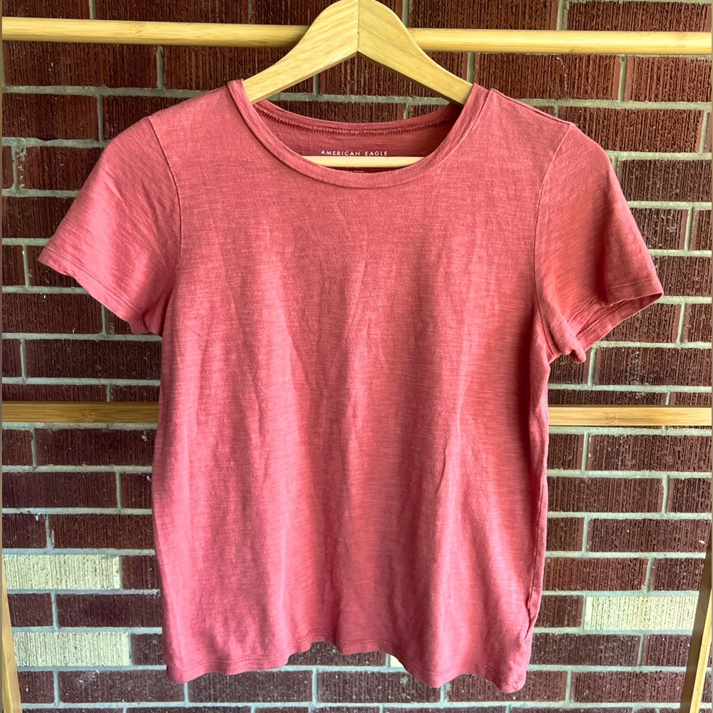 American Eagle comfy Tee